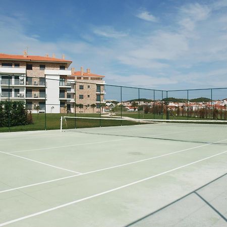 Pebble - 1 Bedroom Apartment Sleeps 5 With Pool & Tennis Court São Martinho do Porto Zewnętrze zdjęcie
