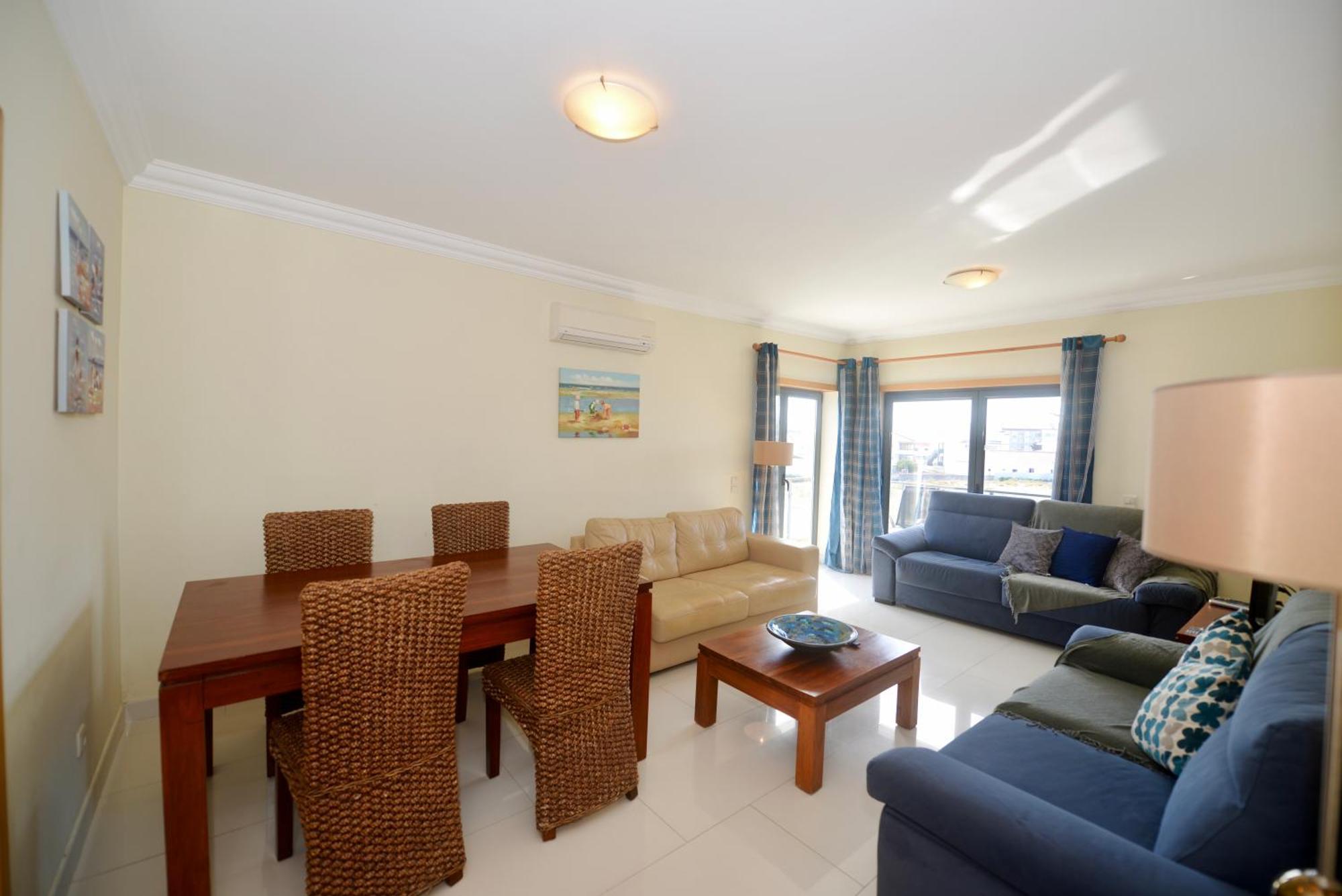 Pebble - 1 Bedroom Apartment Sleeps 5 With Pool & Tennis Court São Martinho do Porto Zewnętrze zdjęcie